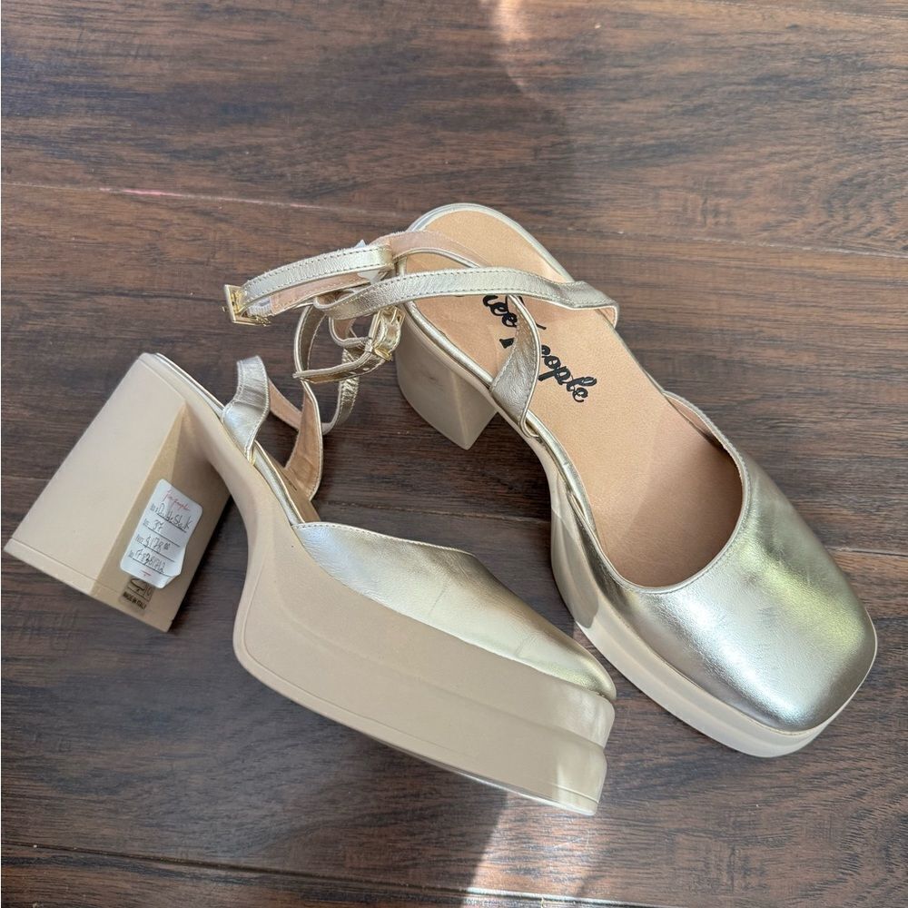 Free People Double Stack Platform Mary Janes GOLD 37 - Picture 2 of 5